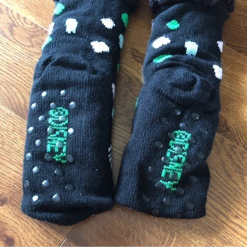 NWOT Nightmare before Christmas fluffy sherpa lined socks with non- slip bottoms